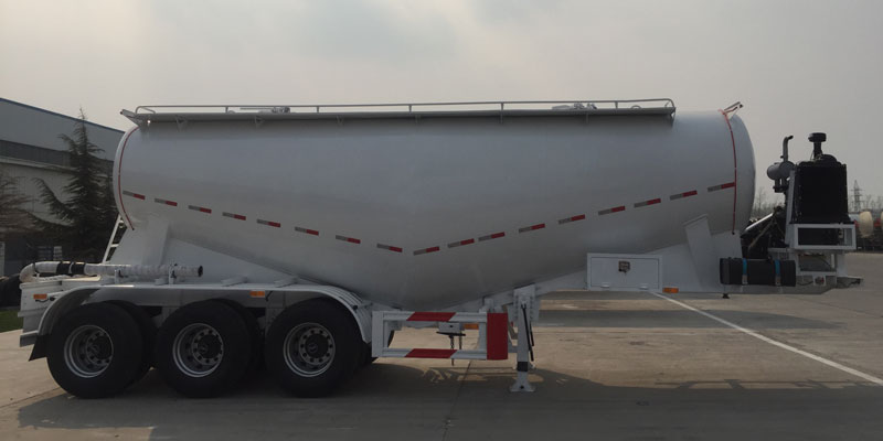 Semi-remorque de pétrolier à vendre à vendre